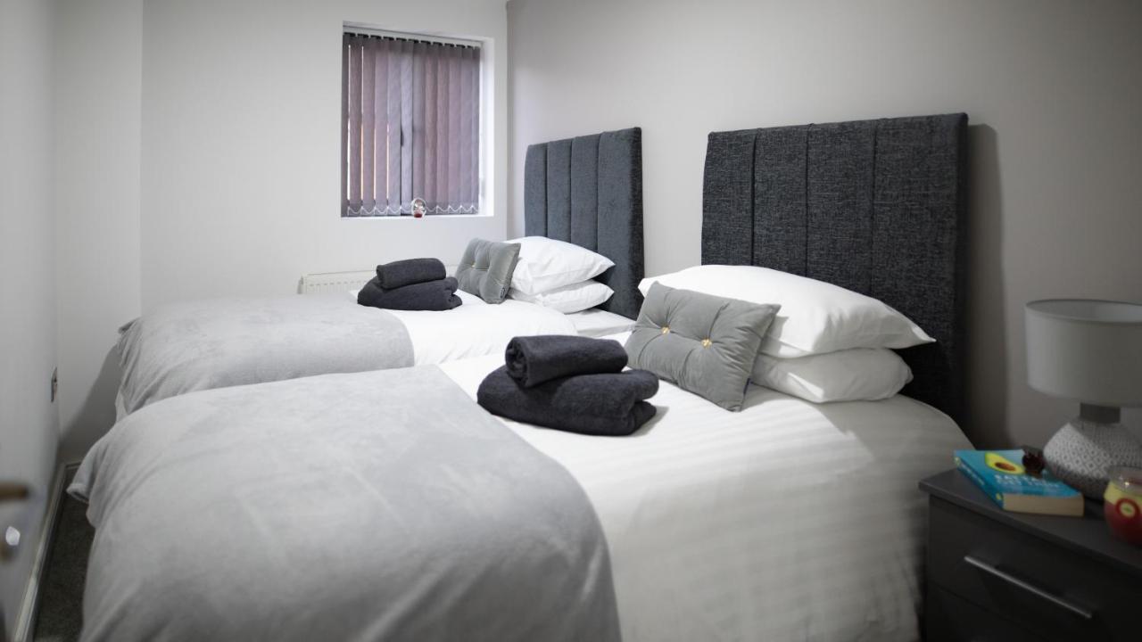 City Lodge Serviced Apartments Worcester City Centre - Parking Esterno foto